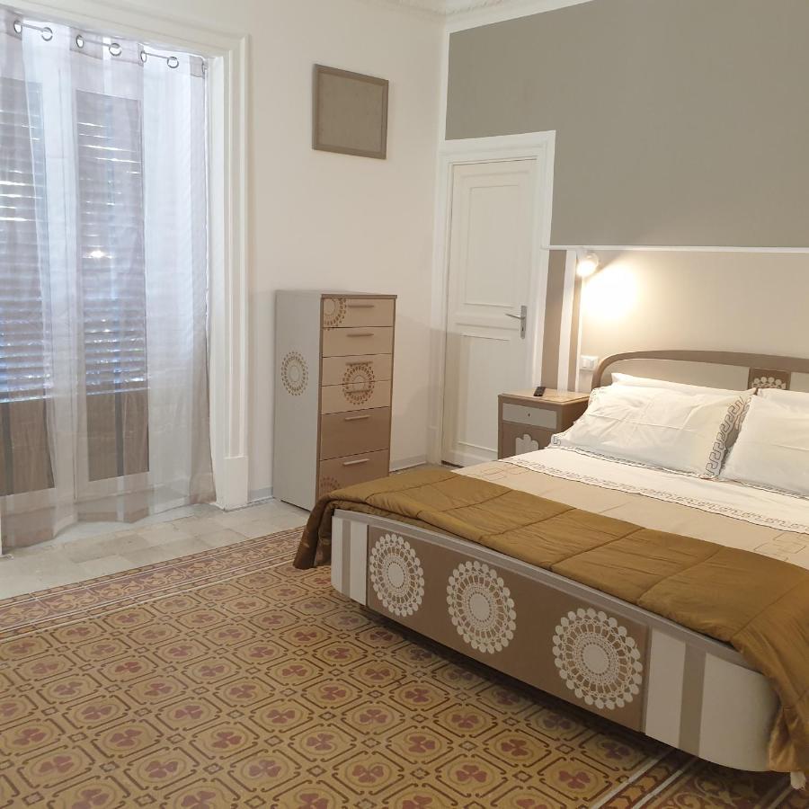 Opera Prima 28 Hotel ปาแลร์โม ภายนอก รูปภาพ