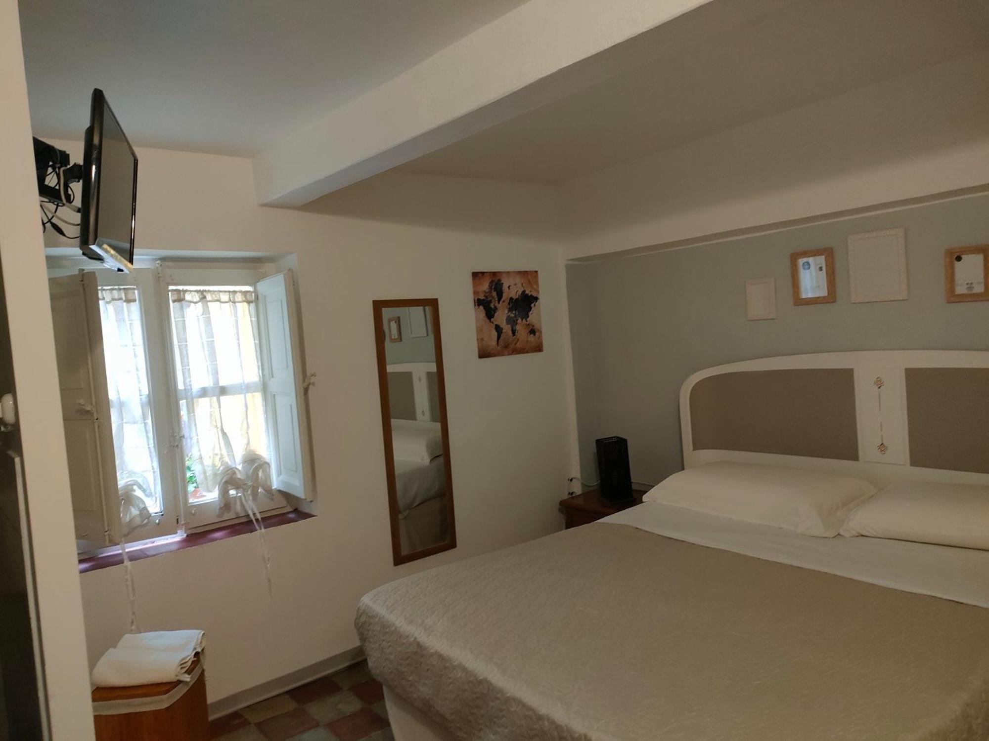 Opera Prima 28 Hotel ปาแลร์โม ภายนอก รูปภาพ