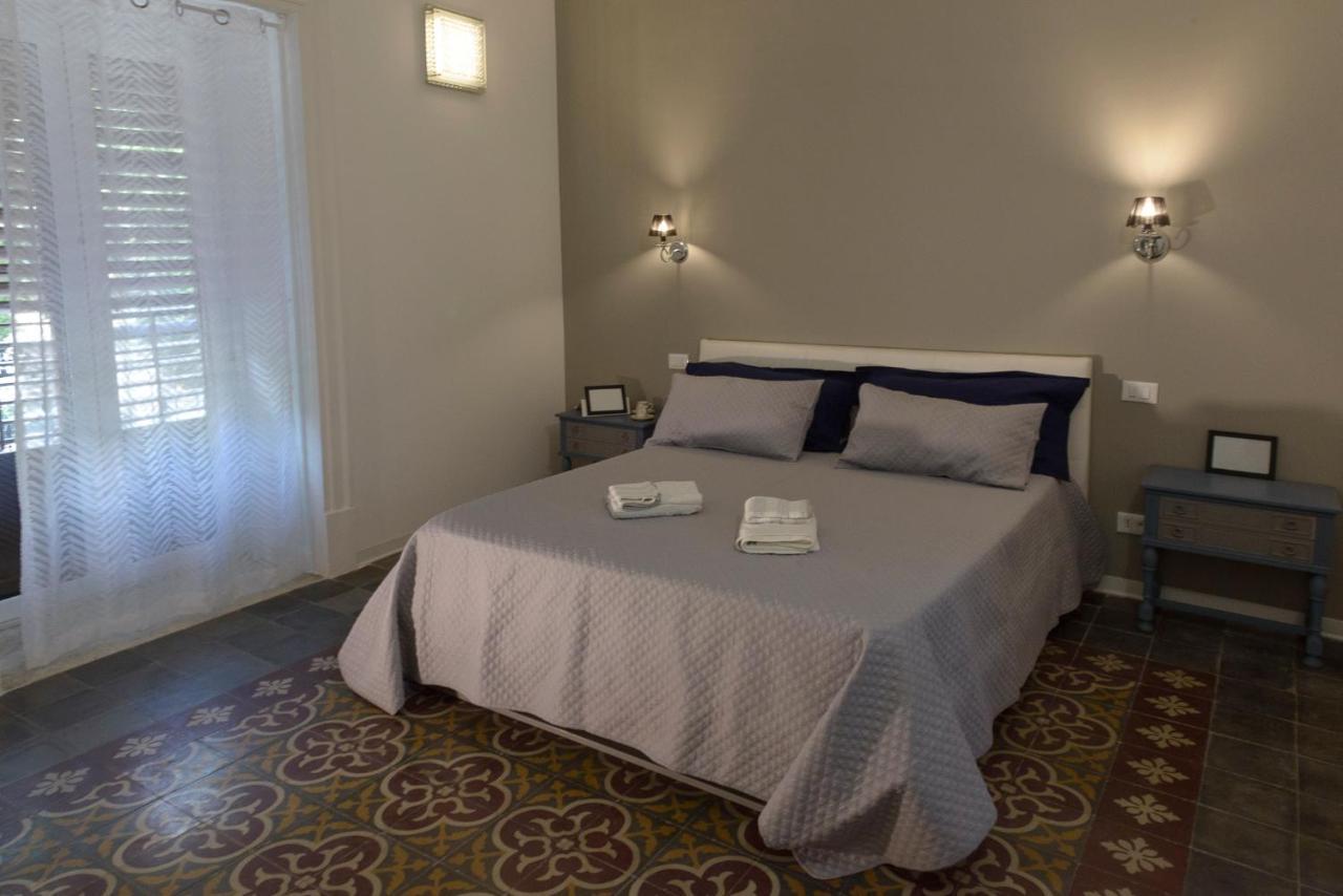Opera Prima 28 Hotel ปาแลร์โม ภายนอก รูปภาพ