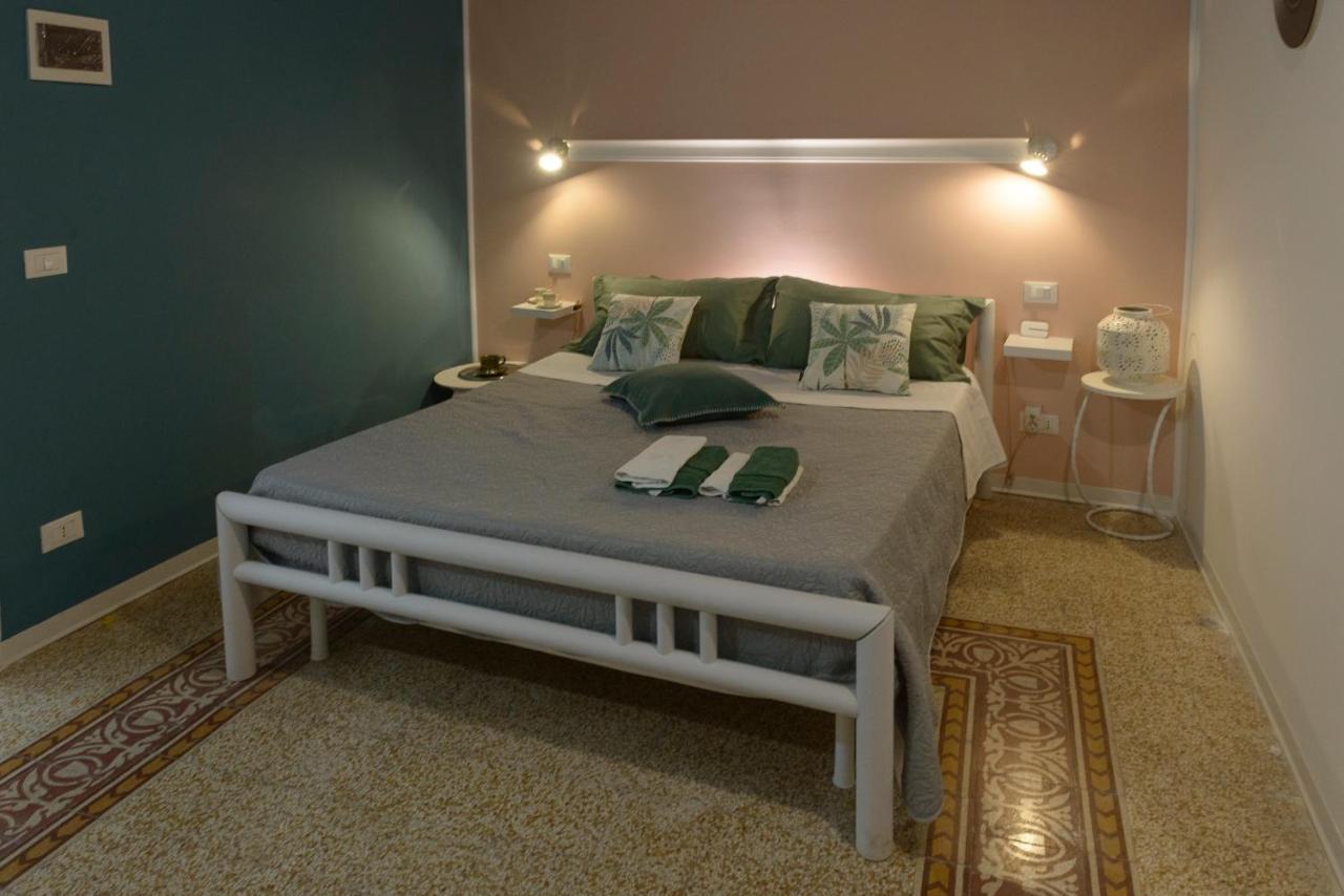 Opera Prima 28 Hotel ปาแลร์โม ภายนอก รูปภาพ