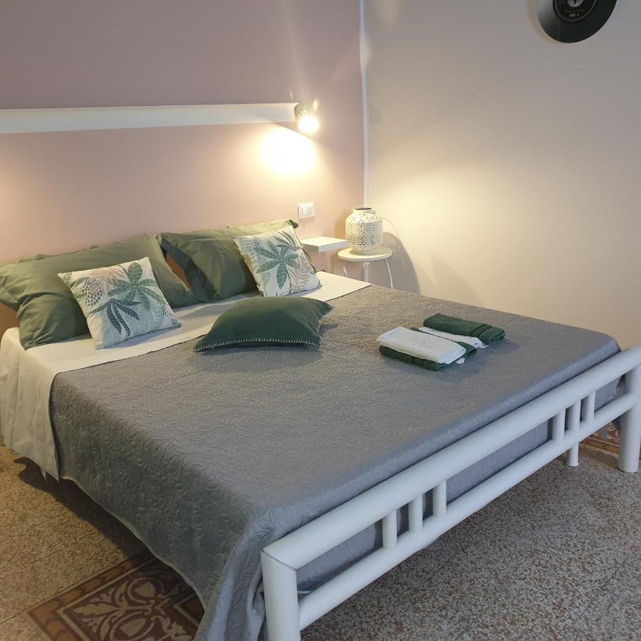 Opera Prima 28 Hotel ปาแลร์โม ภายนอก รูปภาพ
